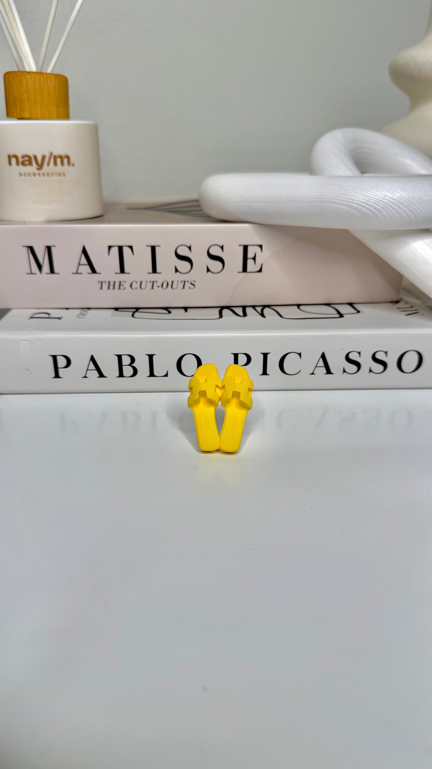 Claquette Jaune